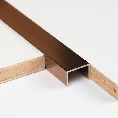 10MM 솔 금 알루미늄 타일 정비 장식은 광택이 났습니다